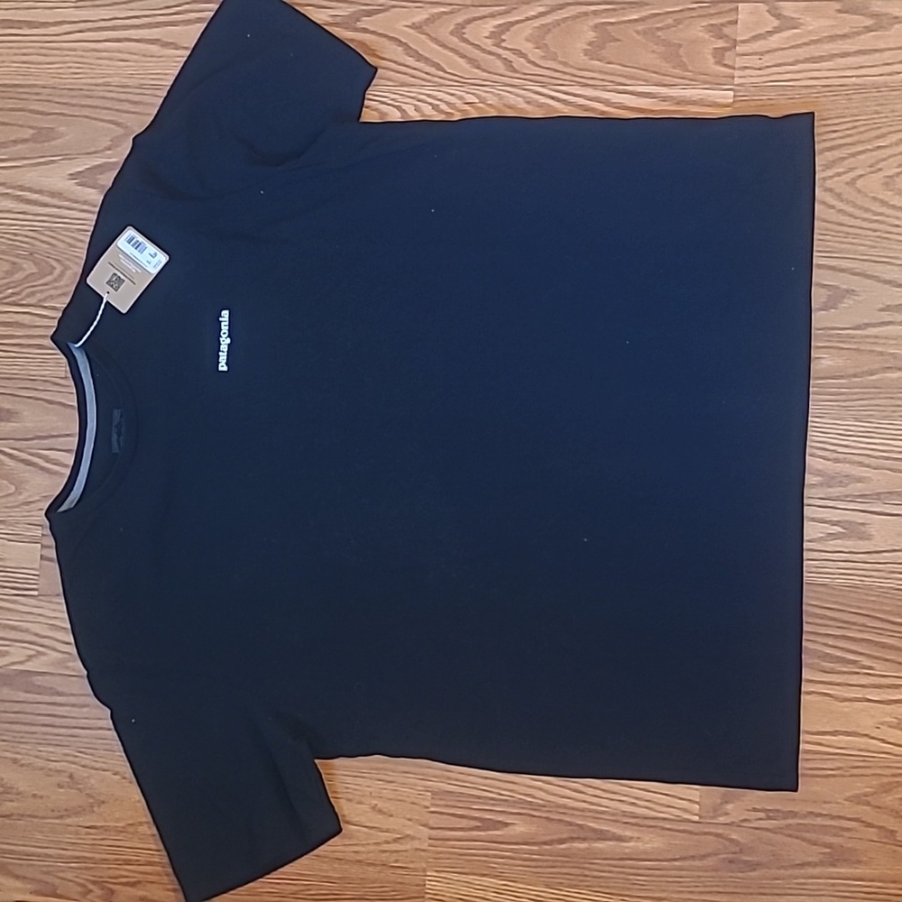Patagonia Men’s T-Shirt – XL | Black | New with Tags